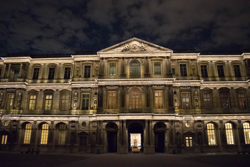 Louvre, Paris by night
